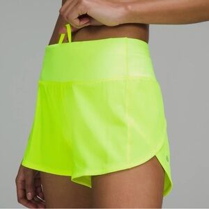 Lululemon Speed Up MR Shorts 4” *LINED HIGHLIGHT YELLOW